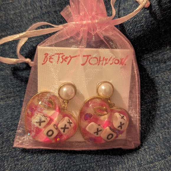 Betsey Johnson Pink Heart XO Earrings - Picture 5 of 5